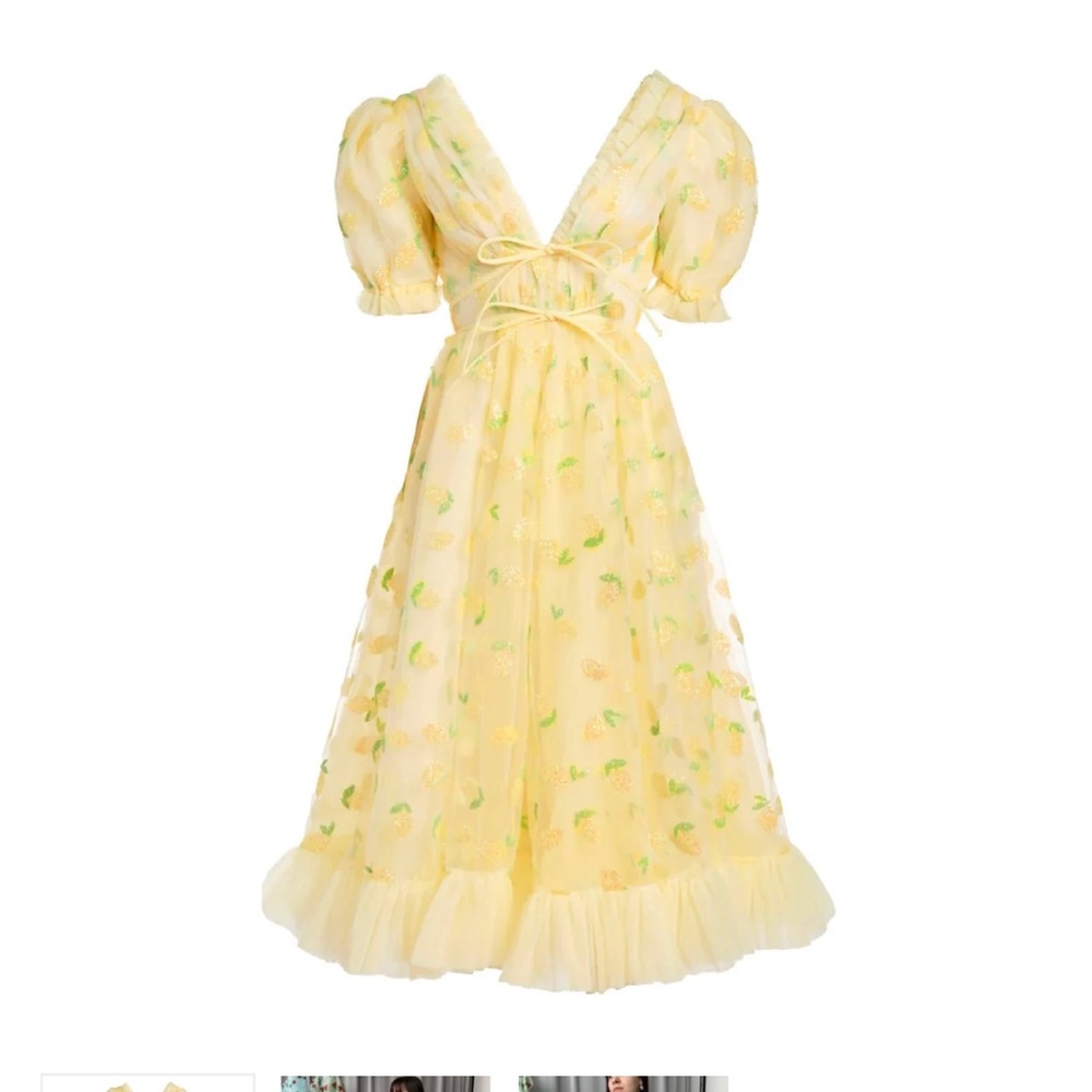 Lirika Matoshi Yellow Floral Midi Dress